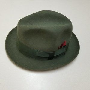 Dobbs 5th Ave. New York Dress Hat